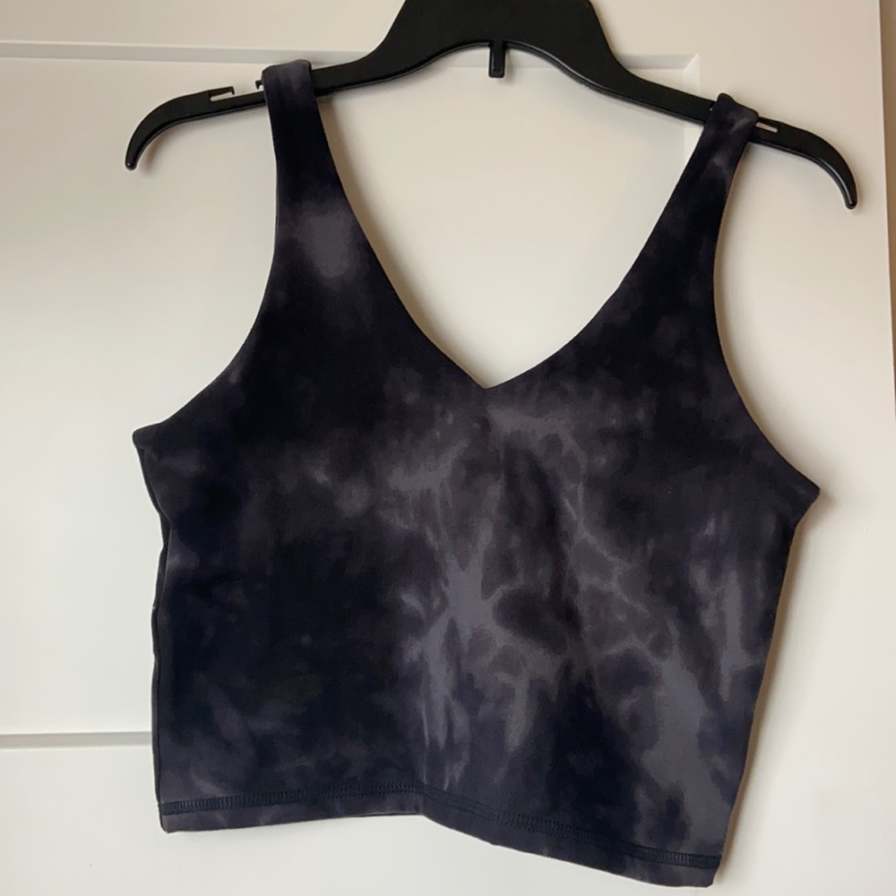 NWT Abercrombie and Fitch tie dye contour V-neck tank size S